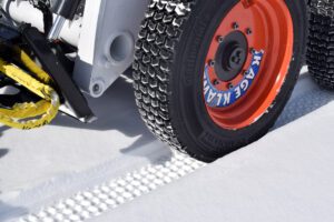 Skidsteer tires for better traction in snow